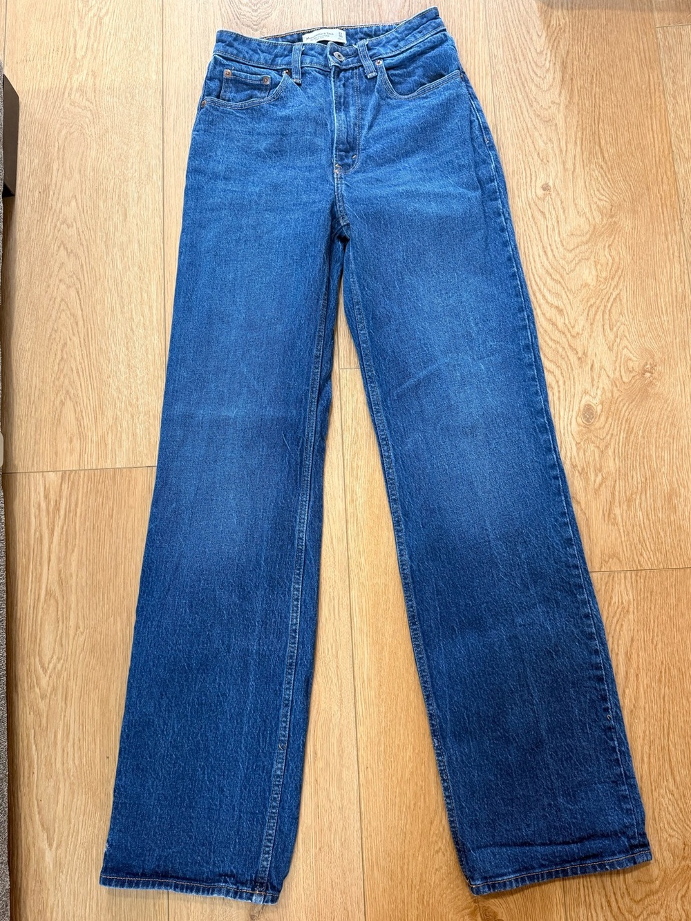 Abercrombie & Fitch High Rise 90s Curve Love